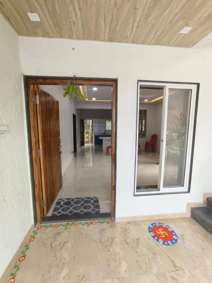Villa Atharva Thal  Екстер'єр фото